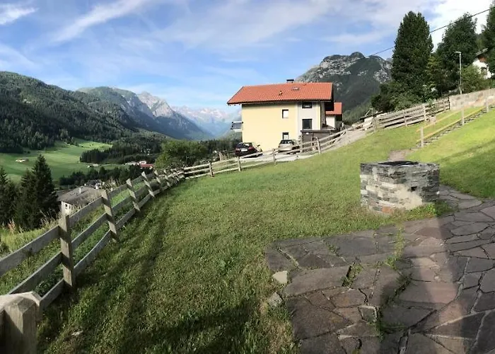 Haus Taelerblick トリンス